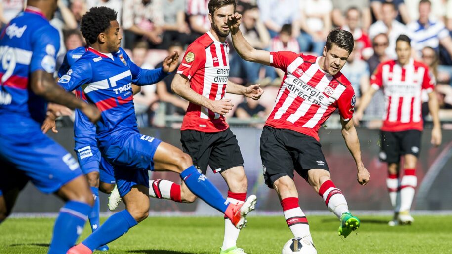 marco-van-ginkel-psv-willem-ii-09042017_1j7so9gl8su7v1hn4gbtfq05l9 PSV - Willem II