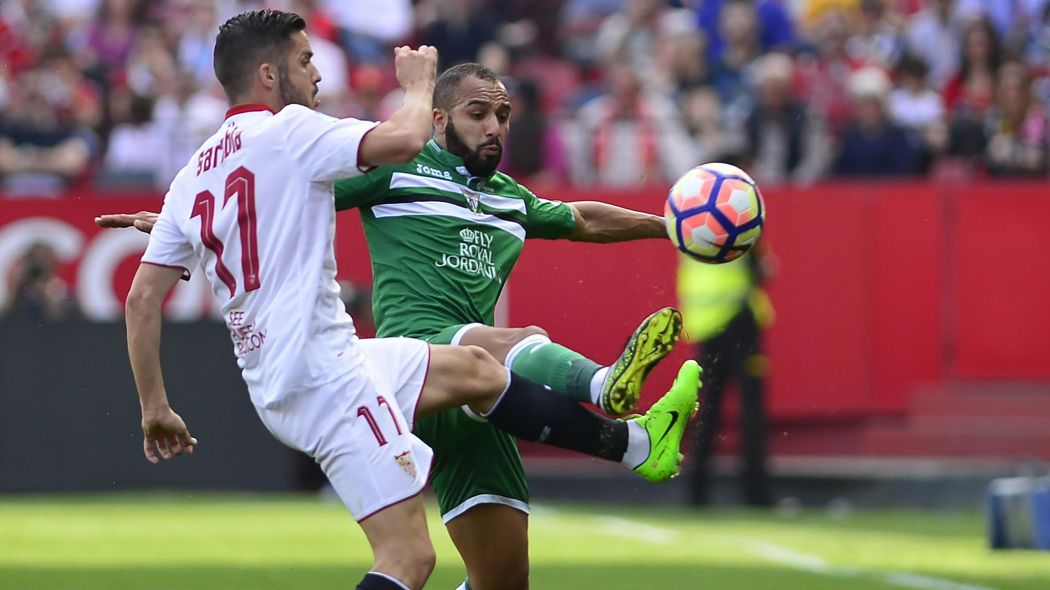 2041082-42817127-2560-1440 - Copy