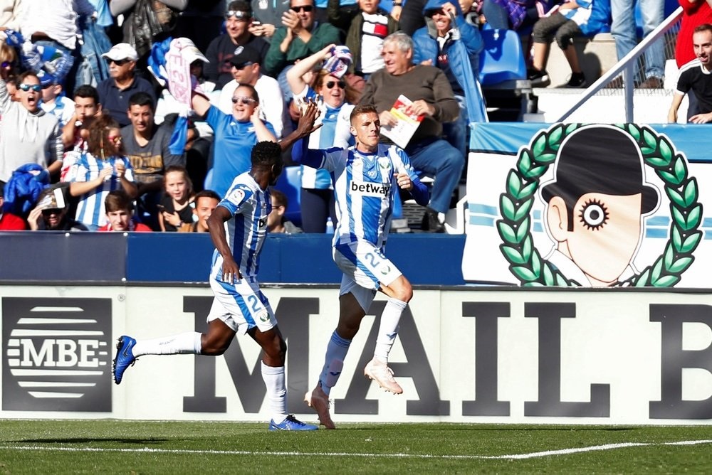 2018-11-03T135539Z_1043795985_RC1E2B600A30_RTRMADP_3_SOCCER-SPAIN-LEG-ATM-Watermarked-1546449310