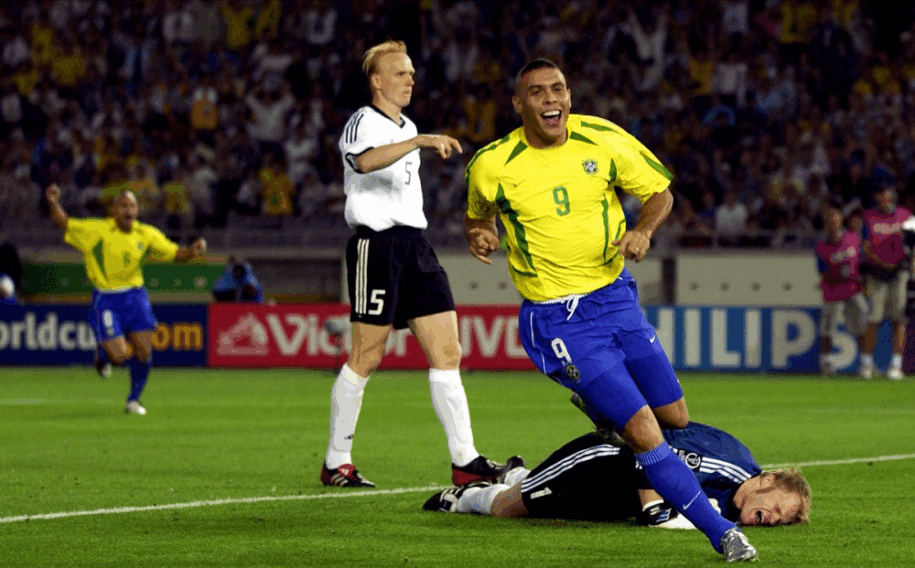 pasted image 0 (5) Ronaldo