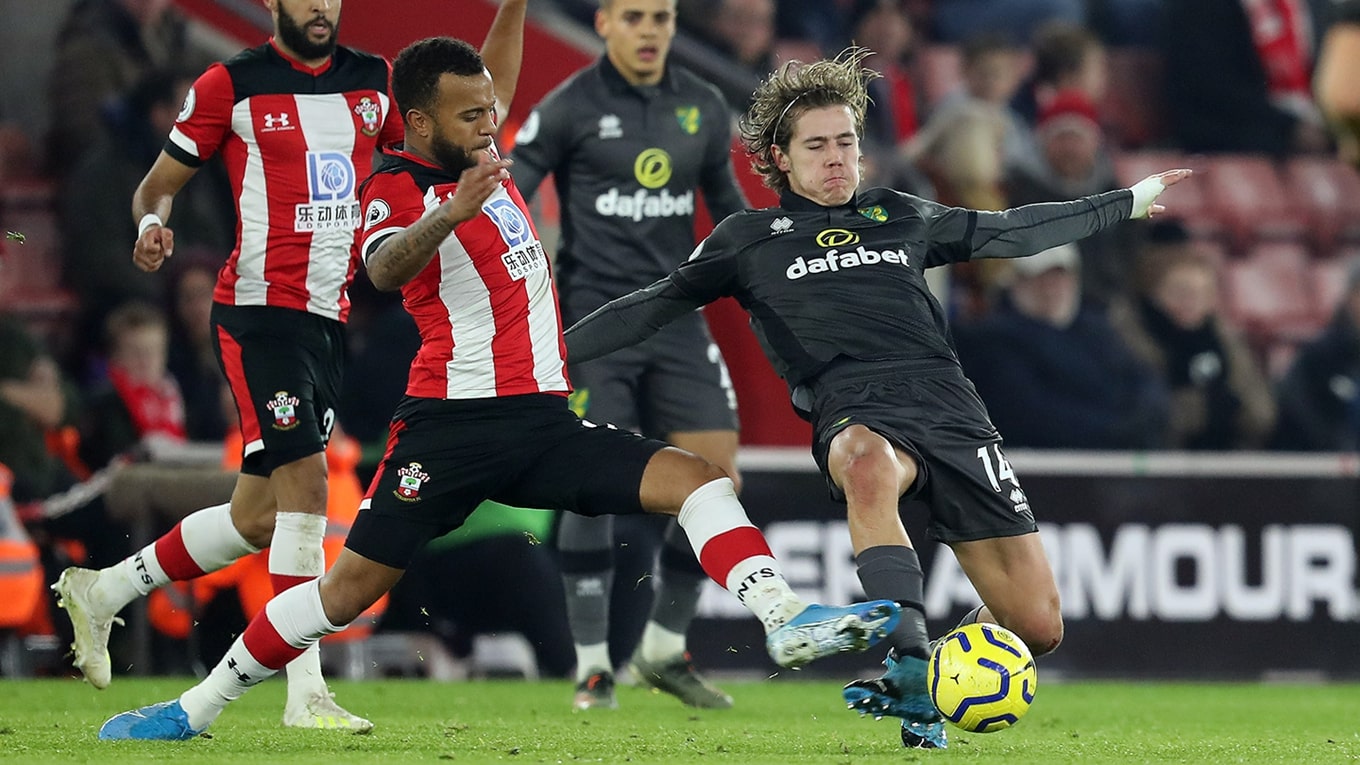 Norich-Sauthyamptan Норич - Саутхямптън